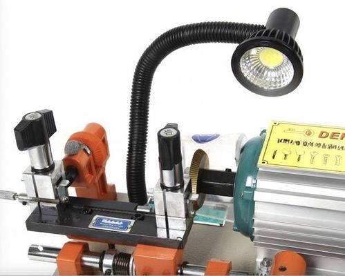 Effortless Car Door Key Duplication with Automatic Cut Key Duplicating Machine