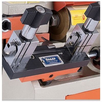 110V-220V/50Hz-60Hz DF-100E1 Car Key Duplicating Machine for Professional Locksmiths