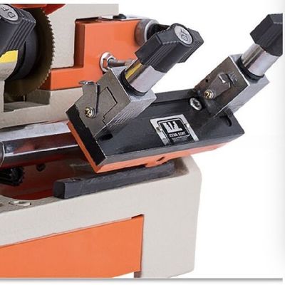 110V-220V/50Hz-60Hz DF-100E1 Car Key Duplicating Machine for Professional Locksmiths