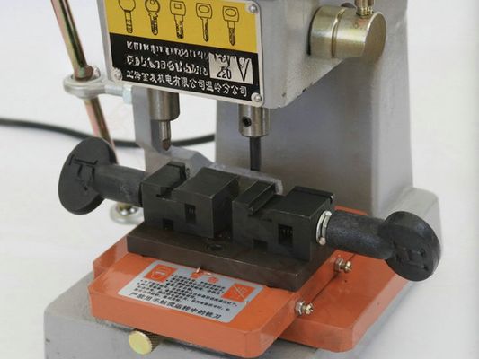 Gross weight 13kg Vertical Key Machine JINFA-368A 110V Duplicate Key Making Machine